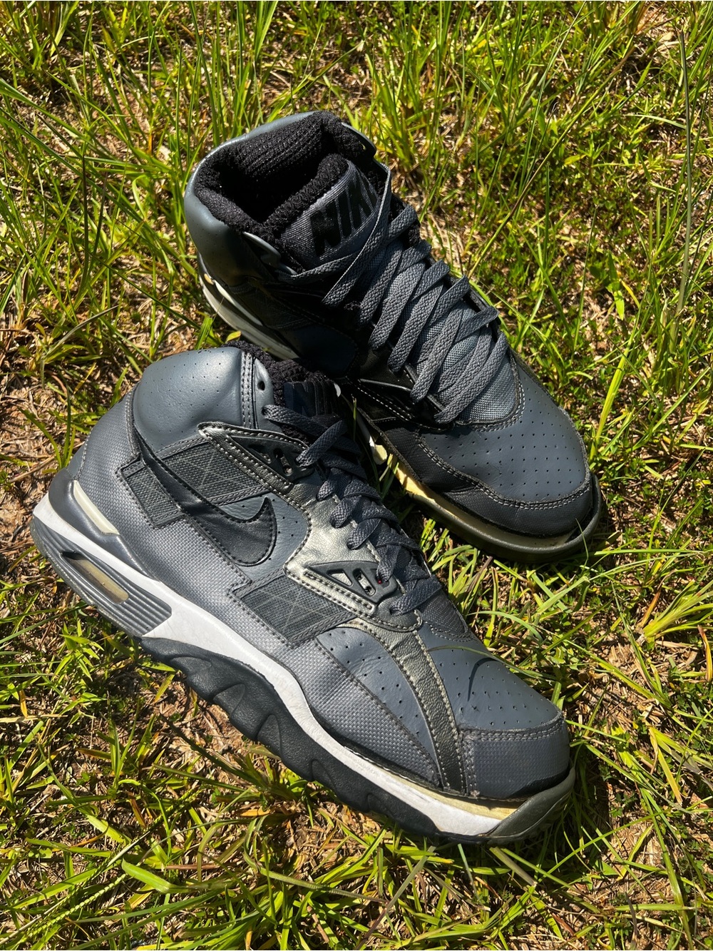 CLEAN Nike size 11 Mens Air Trainer SC Dark Grey 2010 shoes